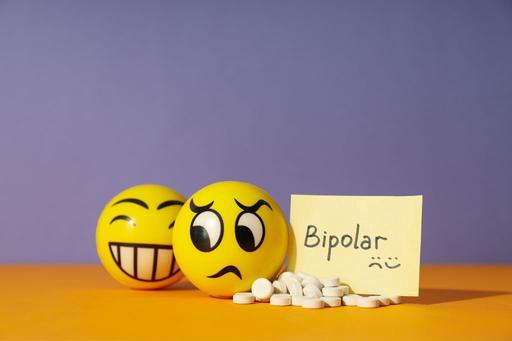 two different emotions symbolising bipola disorder